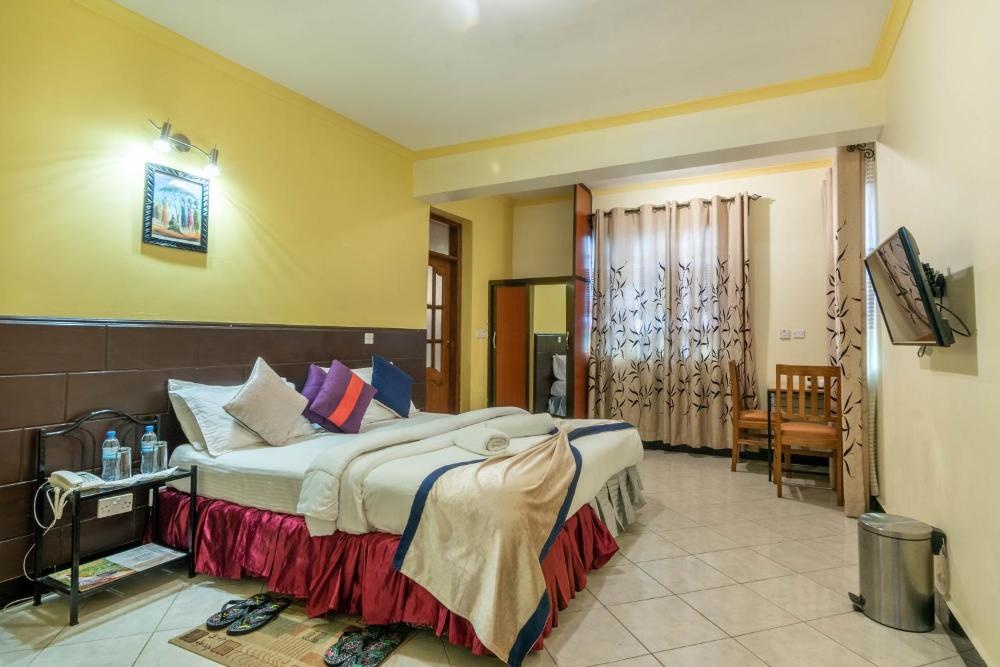 Crest Safari Lodge Image 31